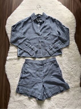 Banana Republic Linen Blend Matching Striped Shirt and Shorts Set